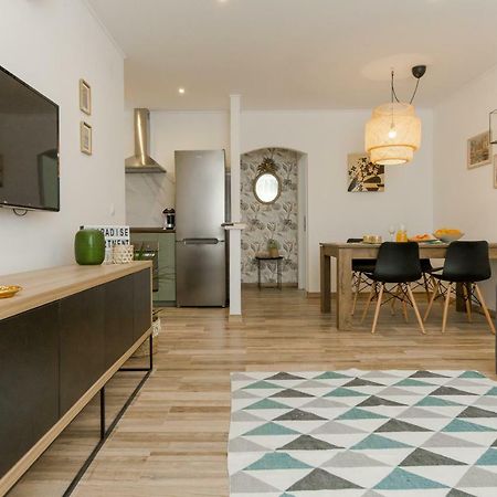 Apartment Lara Трогир Екстериор снимка