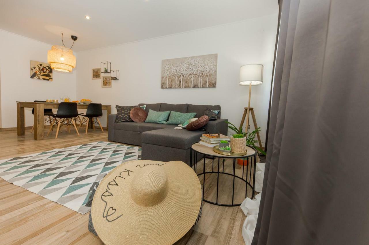 Apartment Lara Трогир Екстериор снимка