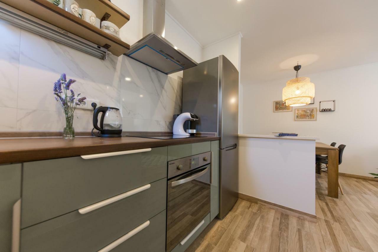 Apartment Lara Трогир Екстериор снимка